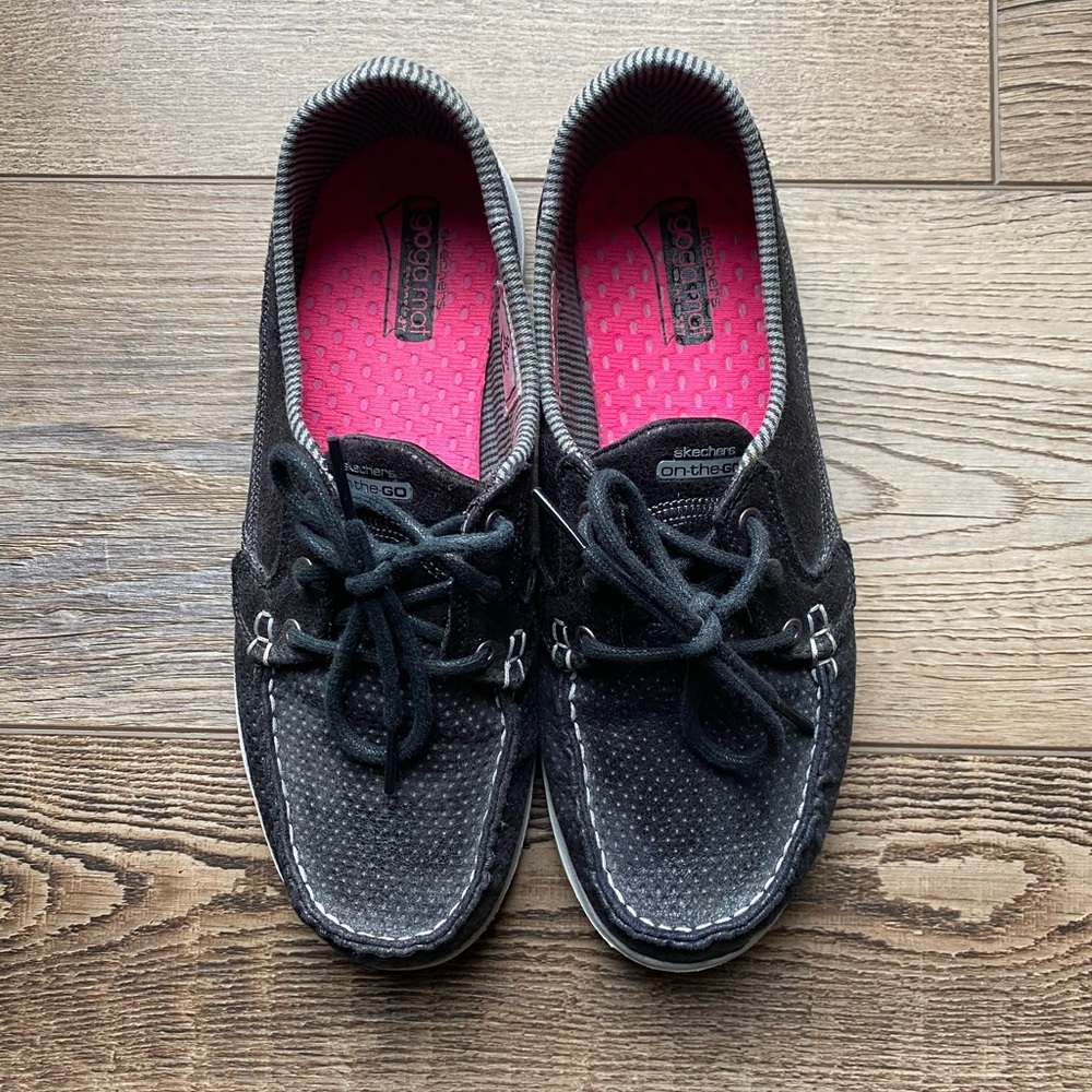 Skechers boat shoes